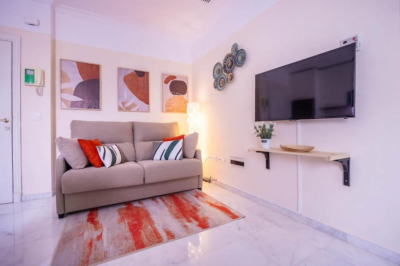 Slava Luxury Suite 세비야 0*,  스페인
